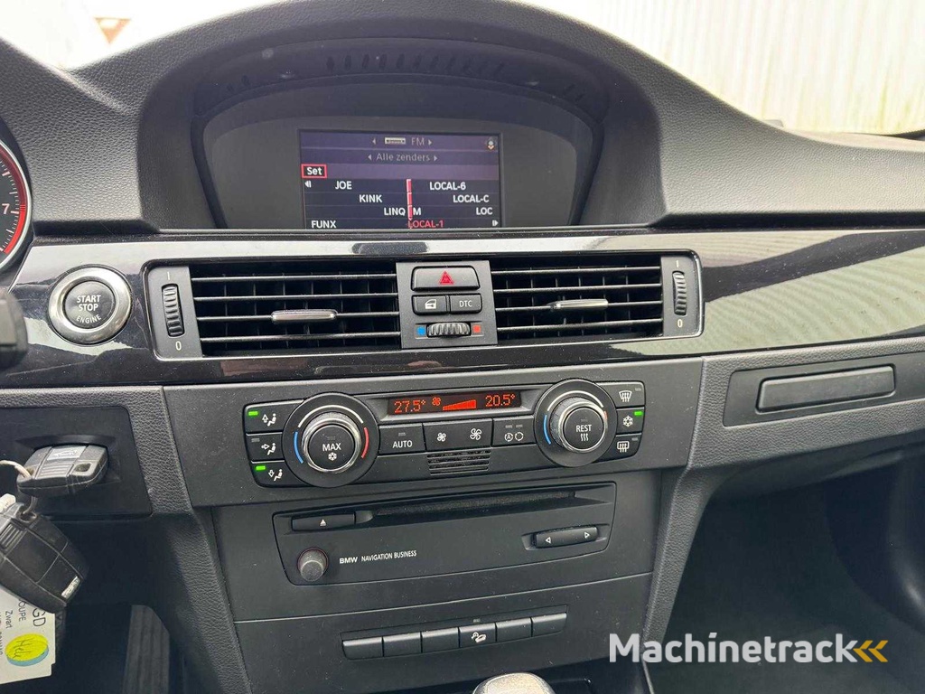 BMW - 3-serie Coupé - 325xi High Executive 4WD 1255