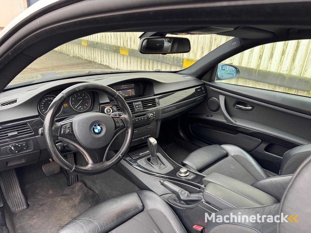 BMW - 3-serie Coupé - 325xi High Executive 4WD 1255