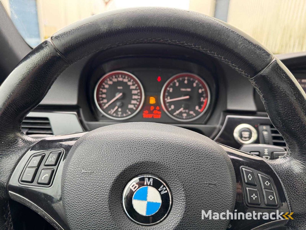 BMW - 3-serie Coupé - 325xi High Executive 4WD 1255