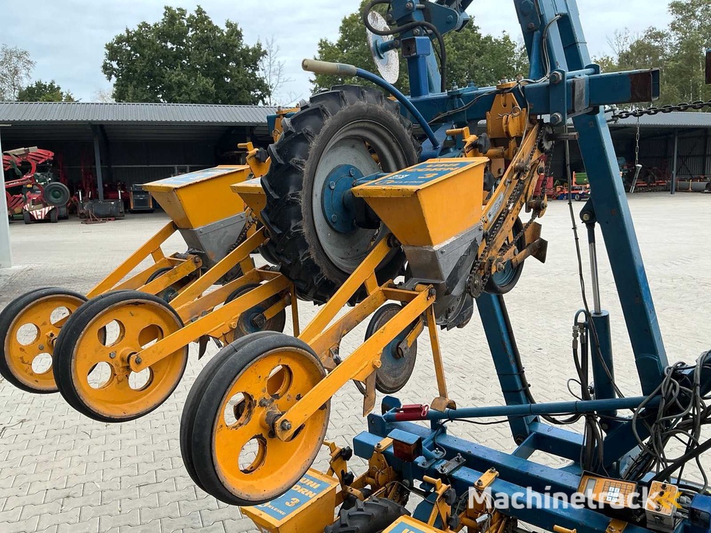 Kleine Unicorn 3 Bietenzaaier