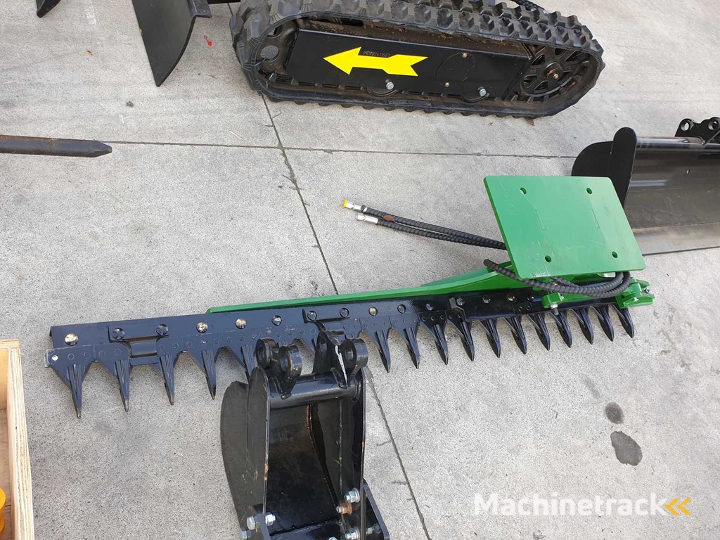 JPC HT12 Minibagger mit Anbaugeräten