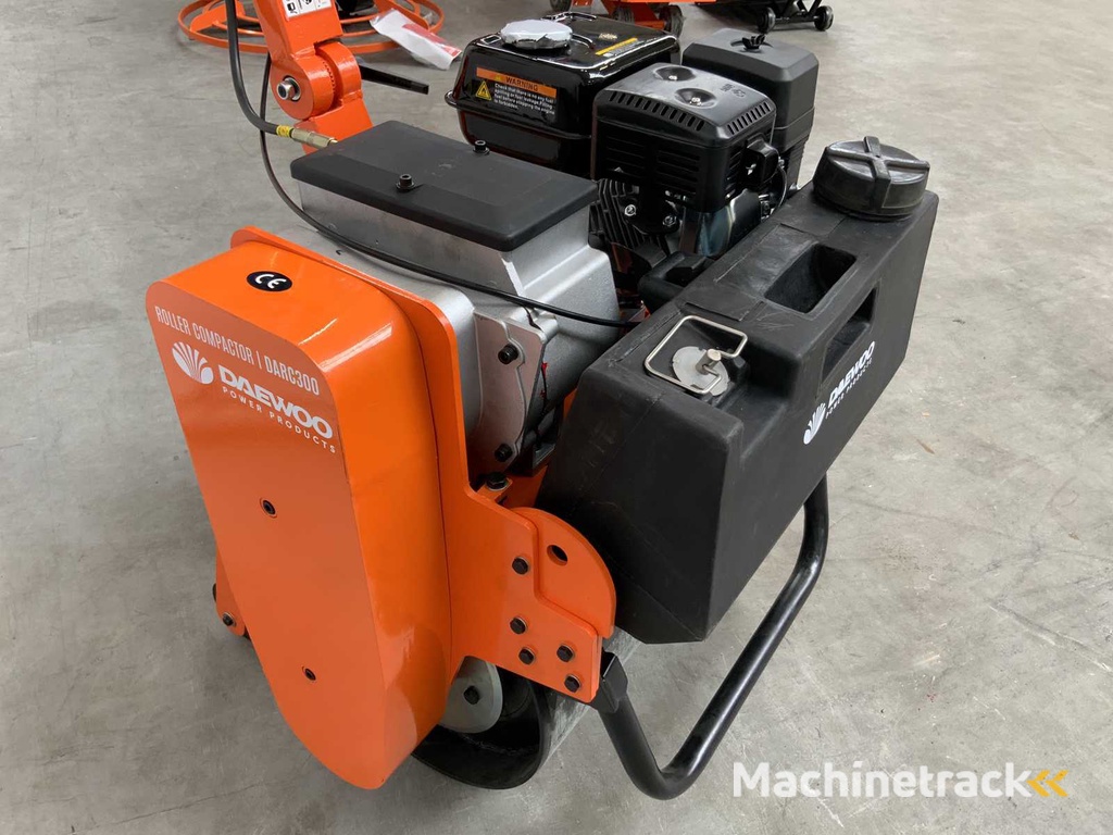 Daewoo - 2025 - DARC300 - Vibrationswalze 6,5 PS