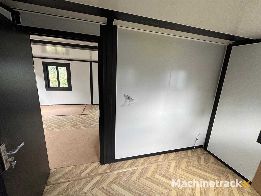 2025 Rhino Houses 36,5 m2 2 slaapkamers, badkamer en keuken Mobiele woonunit / Tiny house