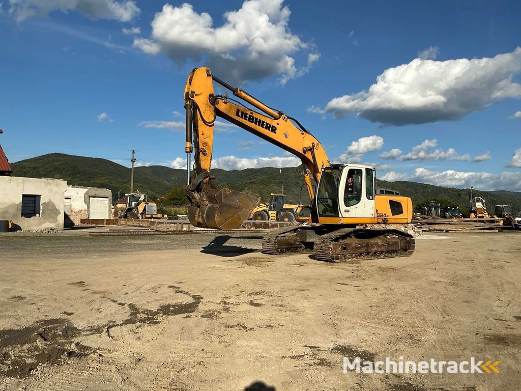 Liebherr - 924 - Rupsgraafmachine - 2008