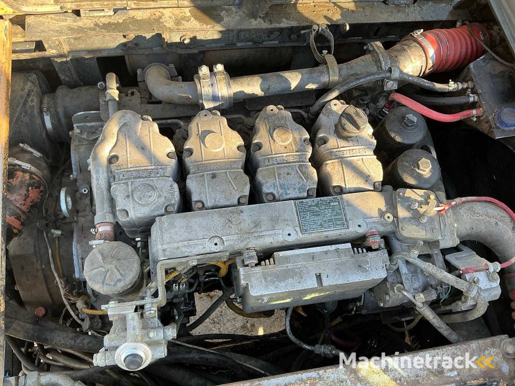 Liebherr - 924 - Rupsgraafmachine - 2008