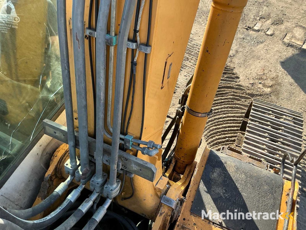 Liebherr - 924 - Rupsgraafmachine - 2008