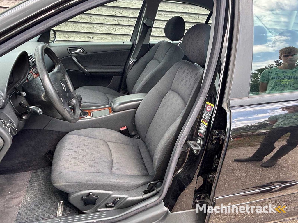 Mercedes-Benz - C-Klasse - 200 CDI Classic - PKW - 2004
