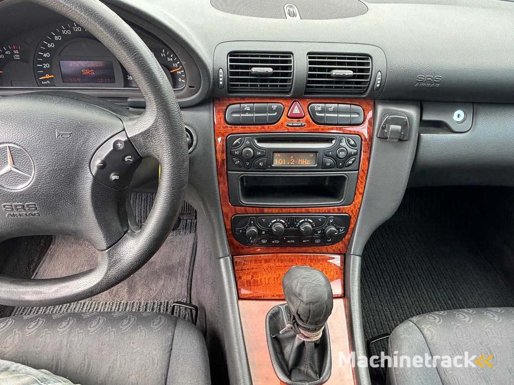 Mercedes-Benz - C-Klasse - 200 CDI Classic - PKW - 2004