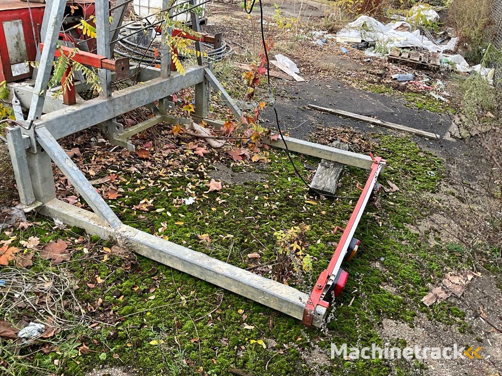 1995 LMB 310TL Construction Hoist