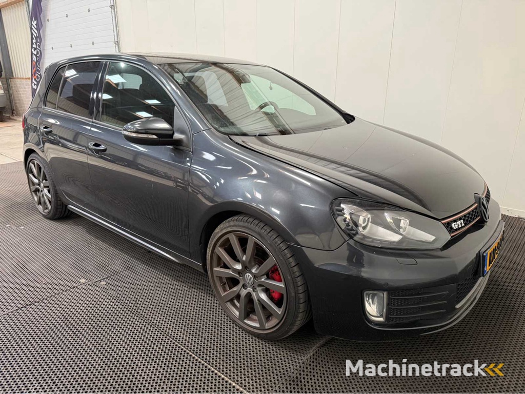 Volkswagen - Golf - GTI - Auto - 2013