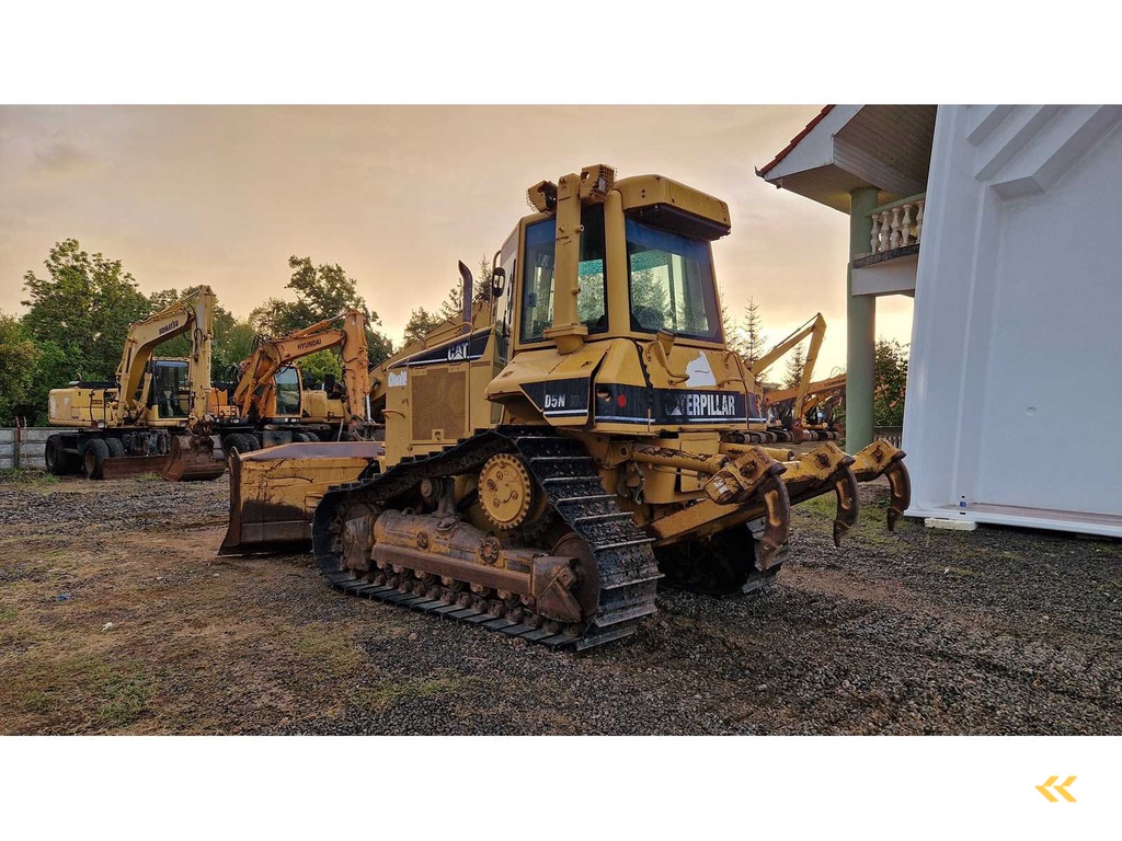Caterpillar D5N Bulldozer