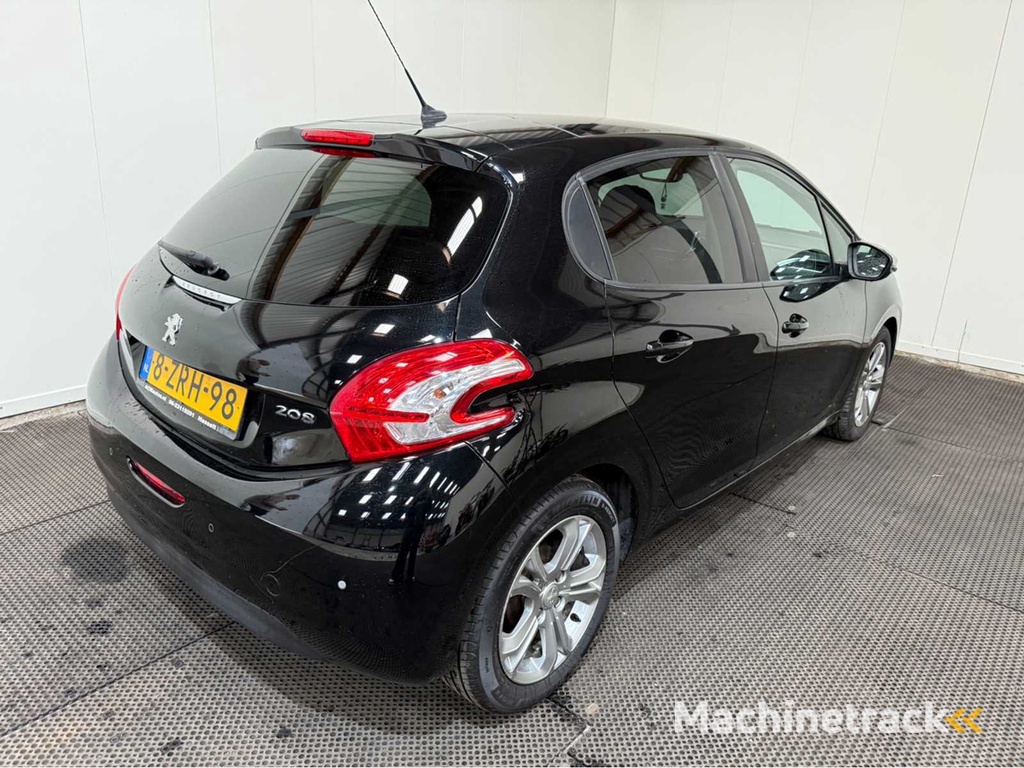 Peugeot - 208 - Personenauto - 2015