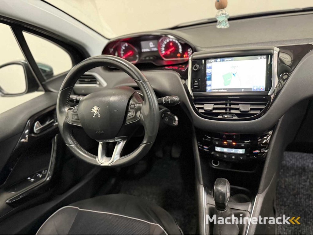 Peugeot - 208 - Personenauto - 2015