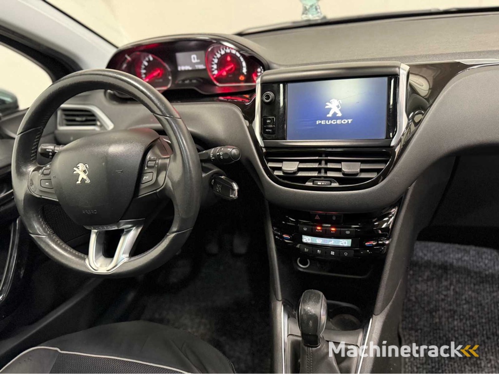 Peugeot - 208 - Personenauto - 2015