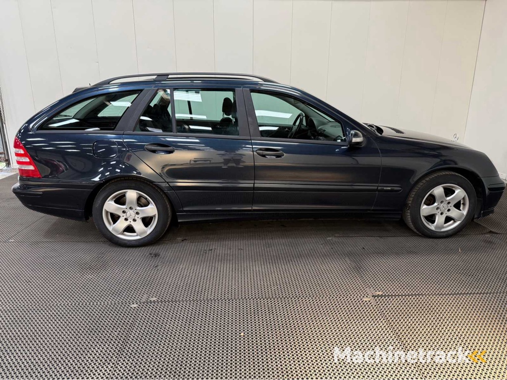 Mercedes-benz - C-klasse Combi - Personenauto - 2004