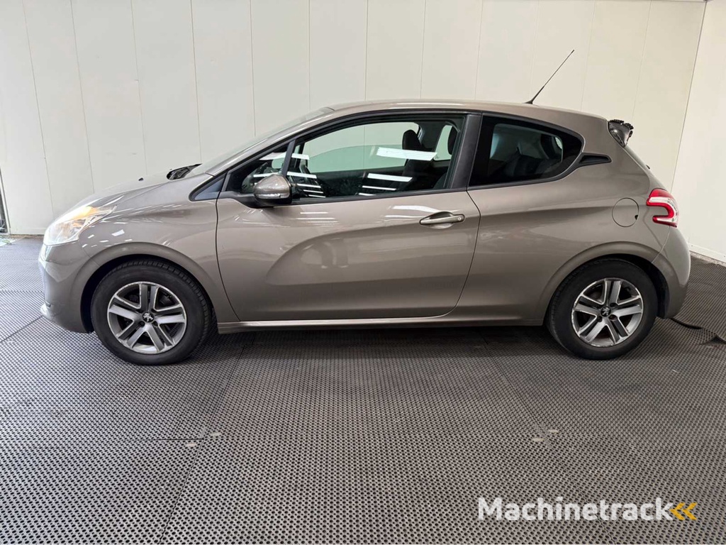 Peugeot - 208 - Personenauto - 2012