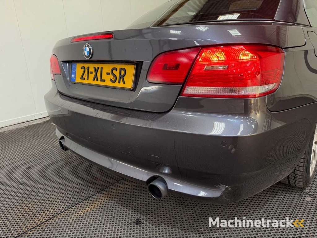 BMW -  335i Cabrio - Personenauto - 2007