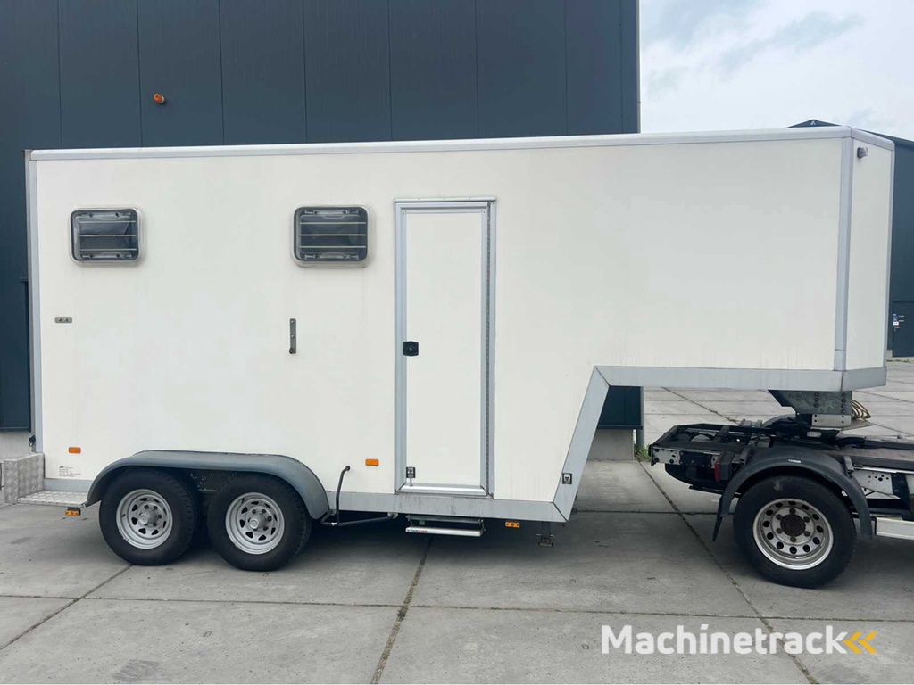 J.m.r. - Paardentrailer - Oplegger - 2001