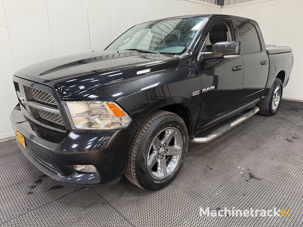 Dodge - Ram 1500 - 5.7 V8 QC 6'4 - Doppelkabine - LPG - Nutzfahrzeug - 2011