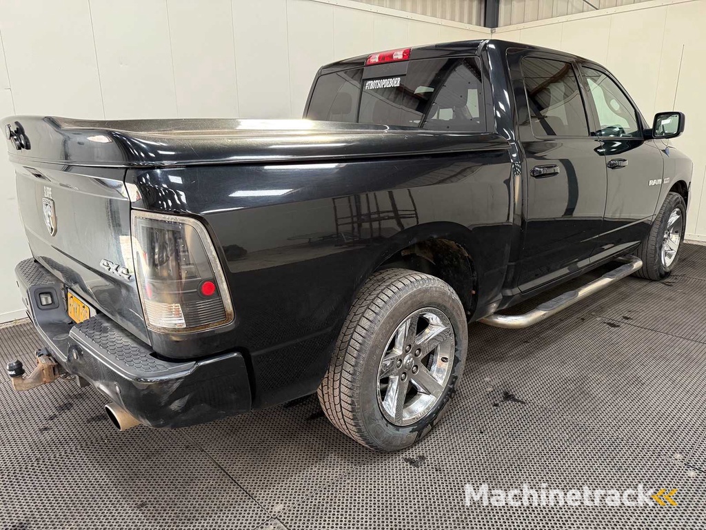 Dodge - Ram 1500 - 5.7 V8 QC 6'4 - Doppelkabine - LPG - Nutzfahrzeug - 2011