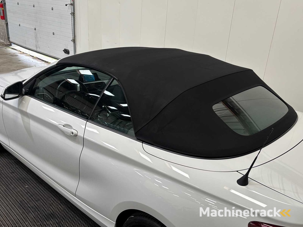 BMW - 2-serie Cabrio - 218i High Executive - Car - 2021