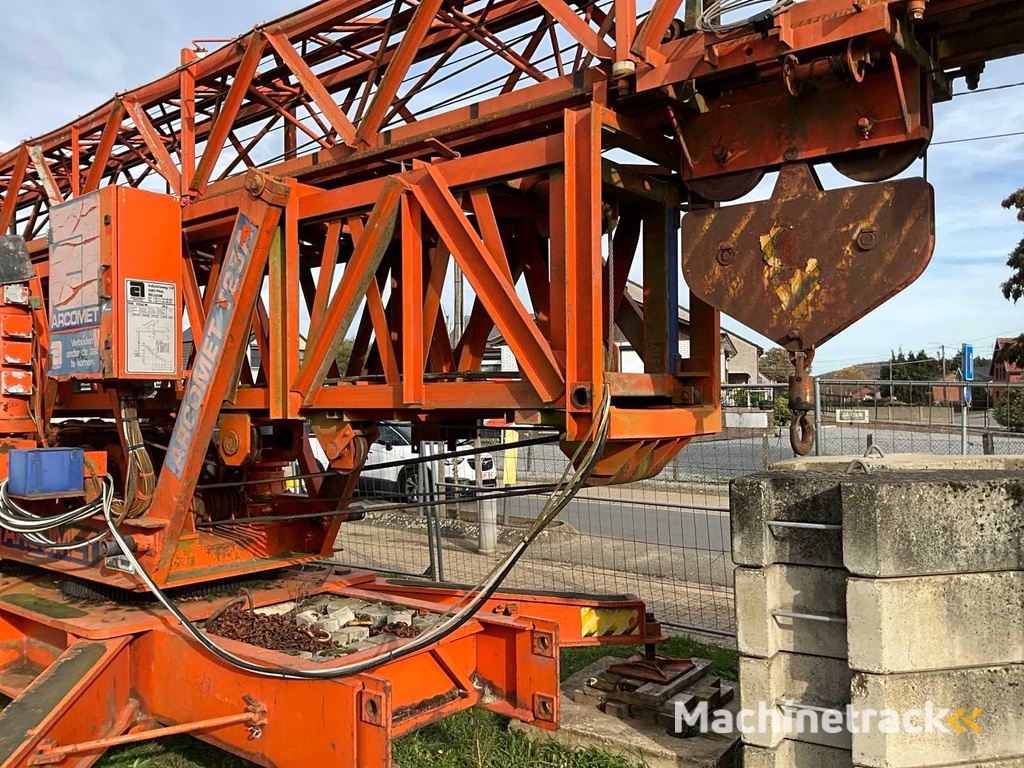 2000 Arcomet CT25A Torenkraan