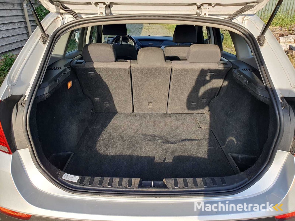 BMW - X1 - sDrive18d Executive - Car - 2011