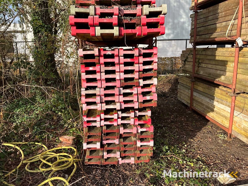 Bekistingsbalk (circa 120x)