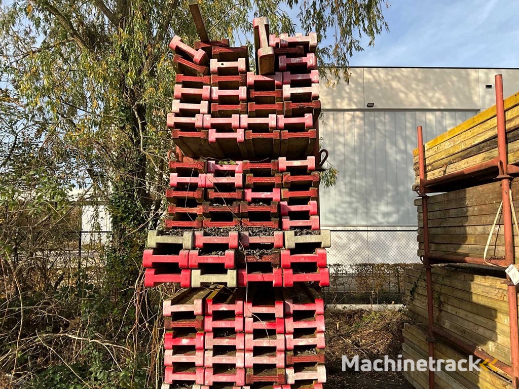 Bekistingsbalk (circa 120x)