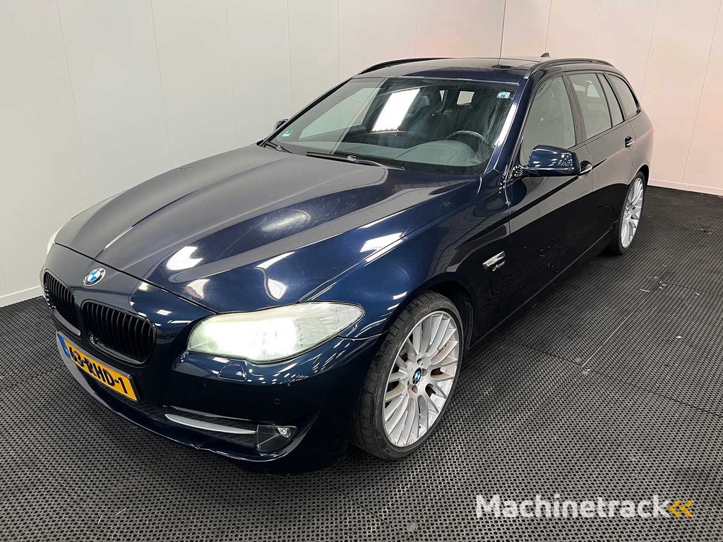 BMW - 530 XD - Touring High Executive - 2011