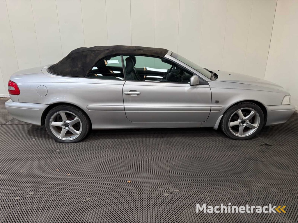 Volvo - C70 - Convertible - Personenauto - 2002