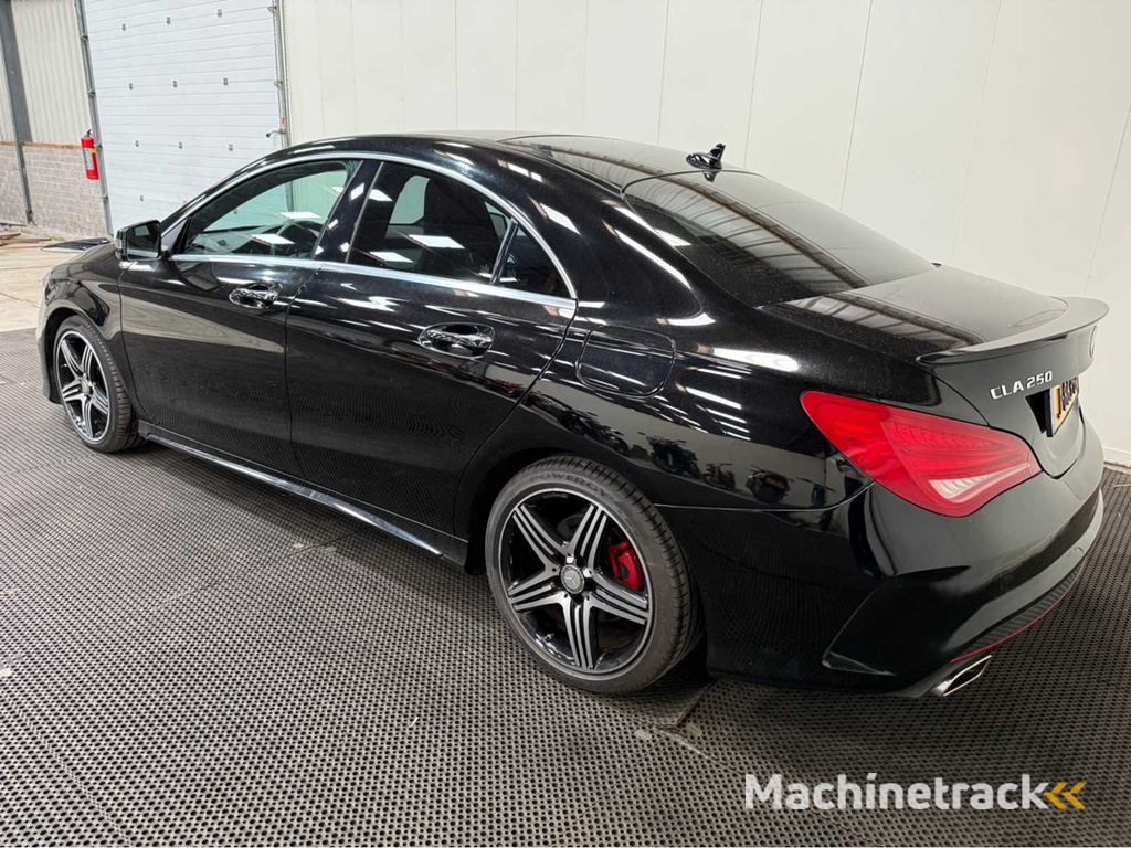 Mercedes-benz - CLA-klasse - 250 - Personenauto - 2016
