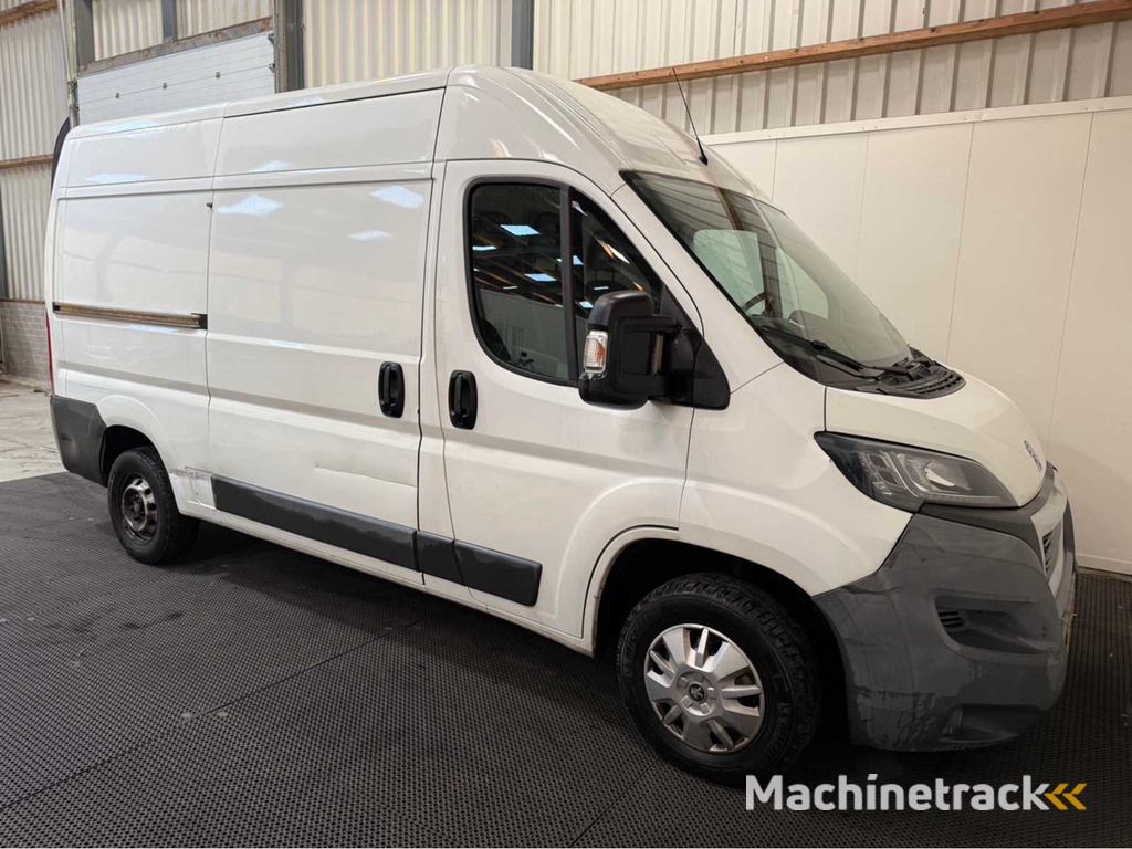 Peugeot - Boxer - 330 2.2 HDI L2H2 - Nutzfahrzeug - 2015