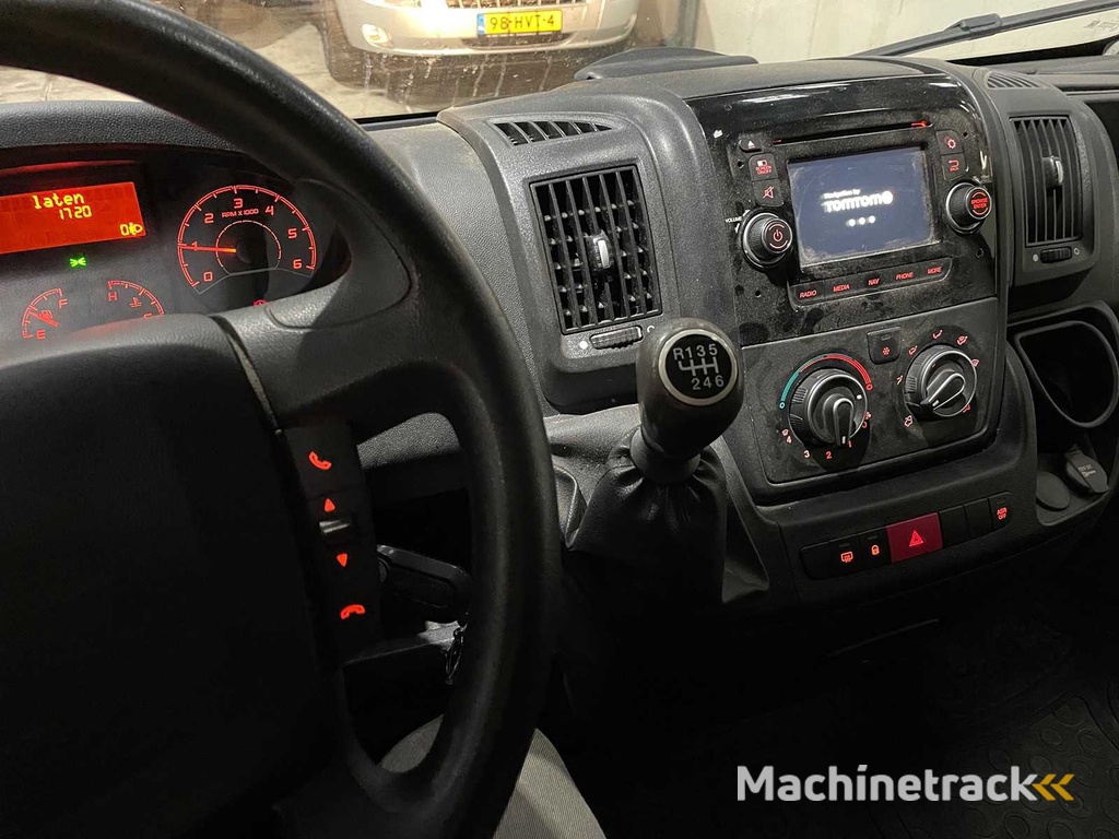 Peugeot - Boxer - 330 2.2 HDI L2H2 - Nutzfahrzeug - 2015