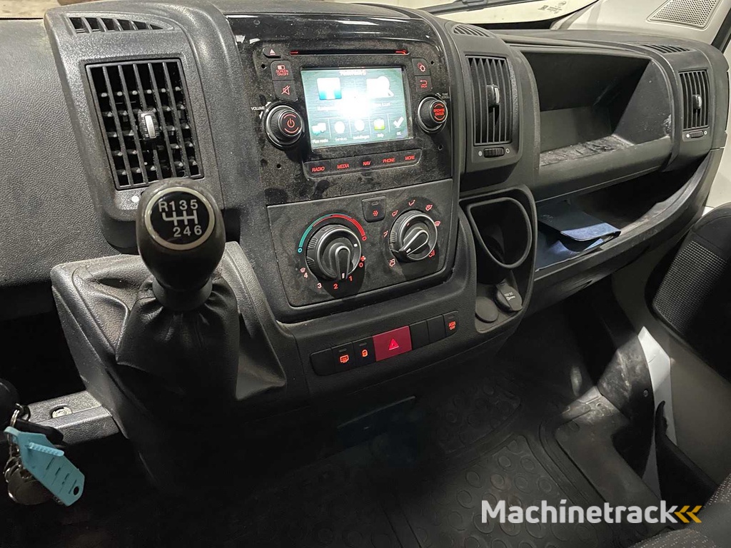 Peugeot - Boxer - 330 2.2 HDI L2H2 - Nutzfahrzeug - 2015