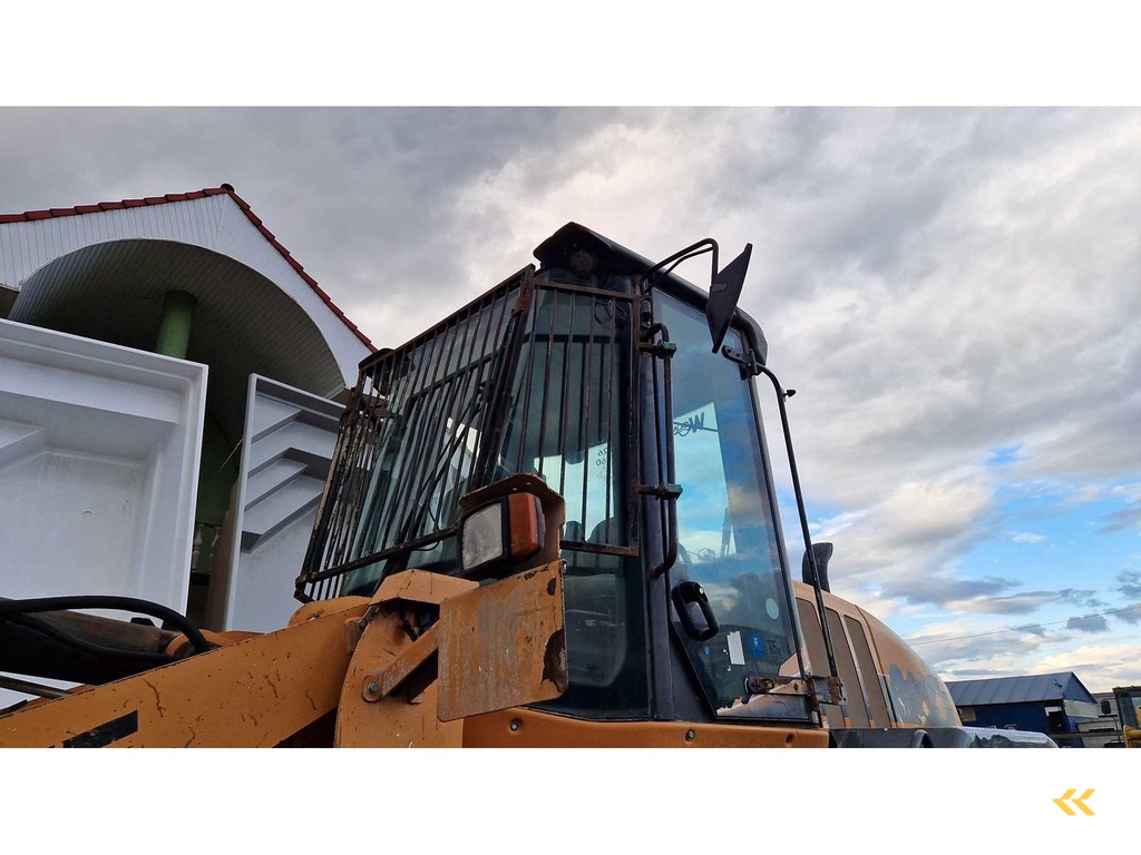 Case - 621E - Wiellader - 2011