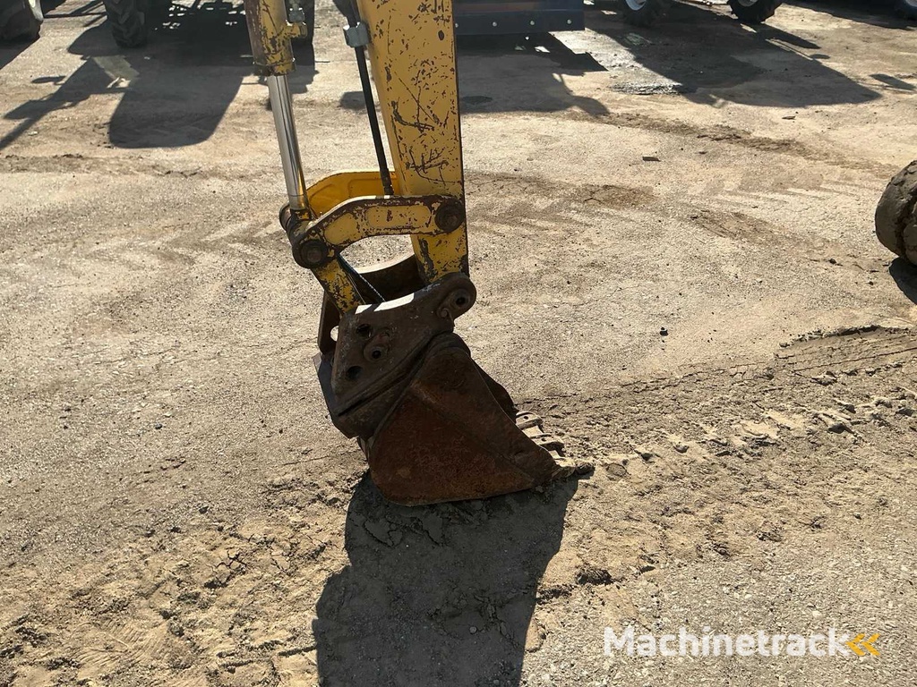 Komatsu - PC 27 MR-2 - Mini-graafmachine - 2006