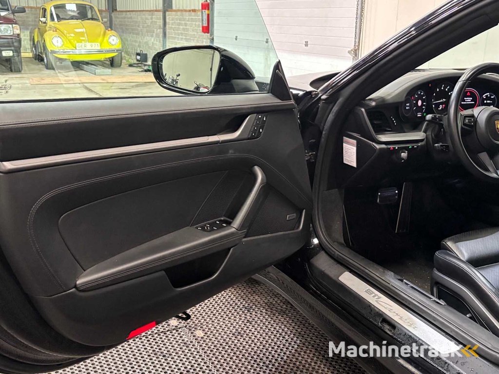 Porsche - 911 - 3.0 Carrera - Car - 2021