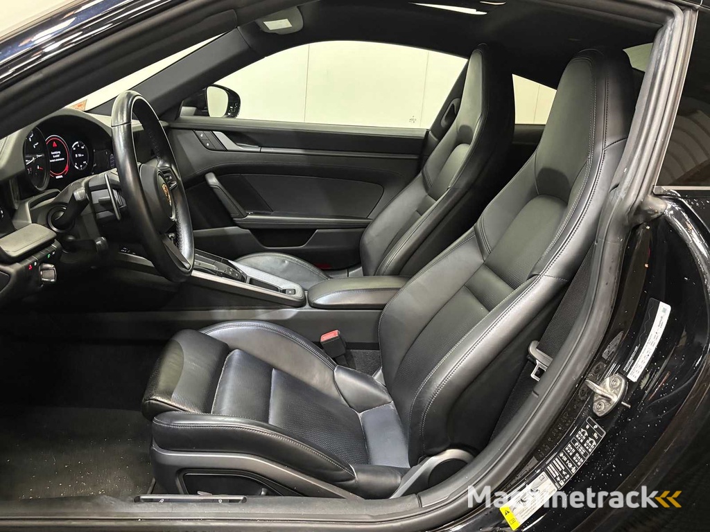 Porsche - 911 - 3.0 Carrera - Car - 2021