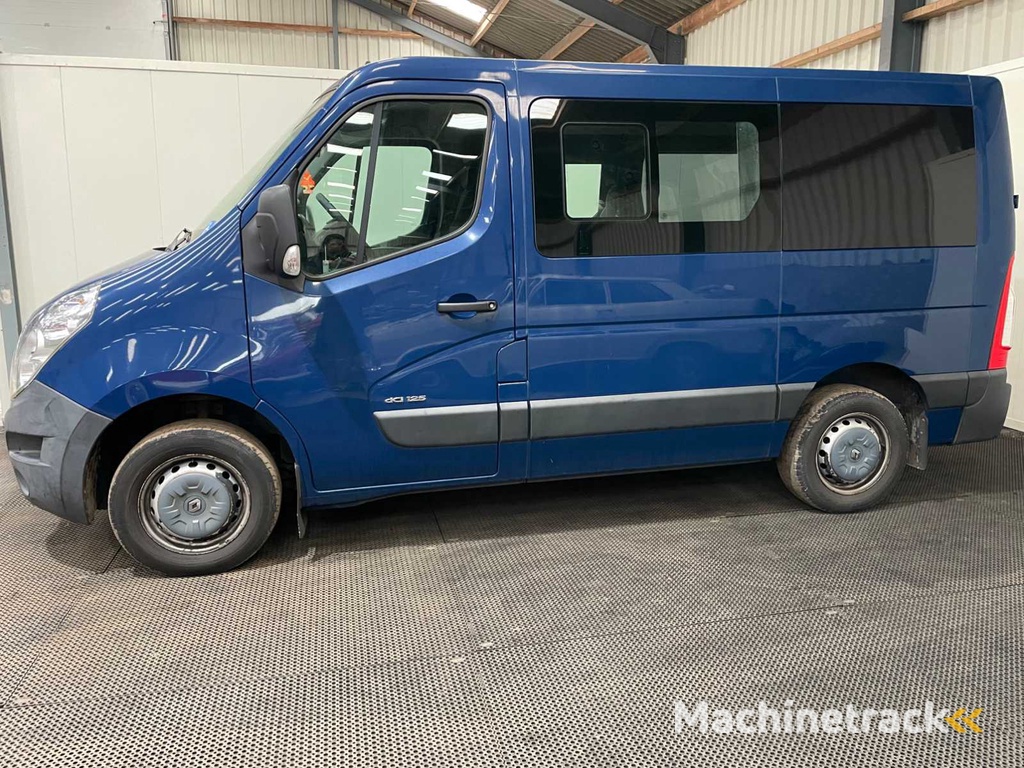 Renault - Master - Rollstuhlbus - Aufzug - Automatik - Nutzfahrzeug - 2014