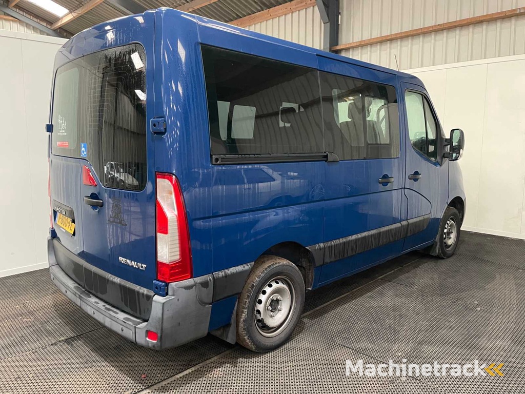 Renault - Master - Rollstuhlbus - Aufzug - Automatik - Nutzfahrzeug - 2014