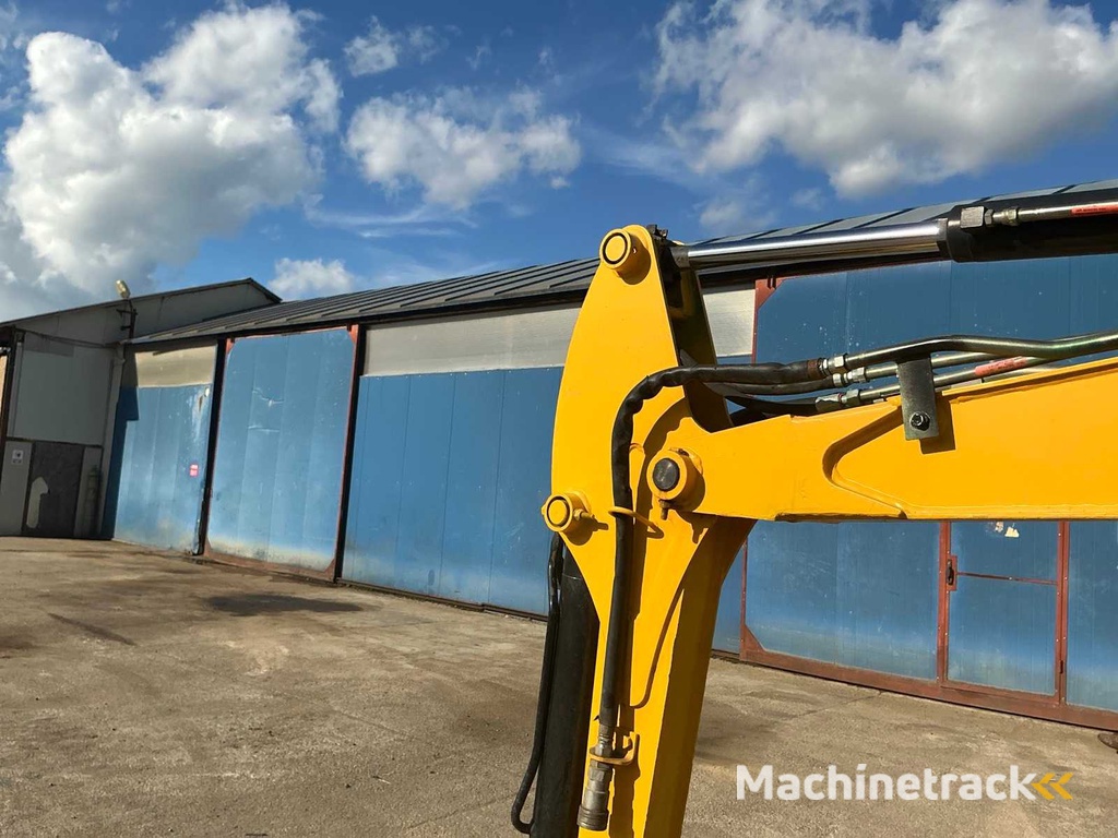 JCB - 8025 - Mini-graver - 2015