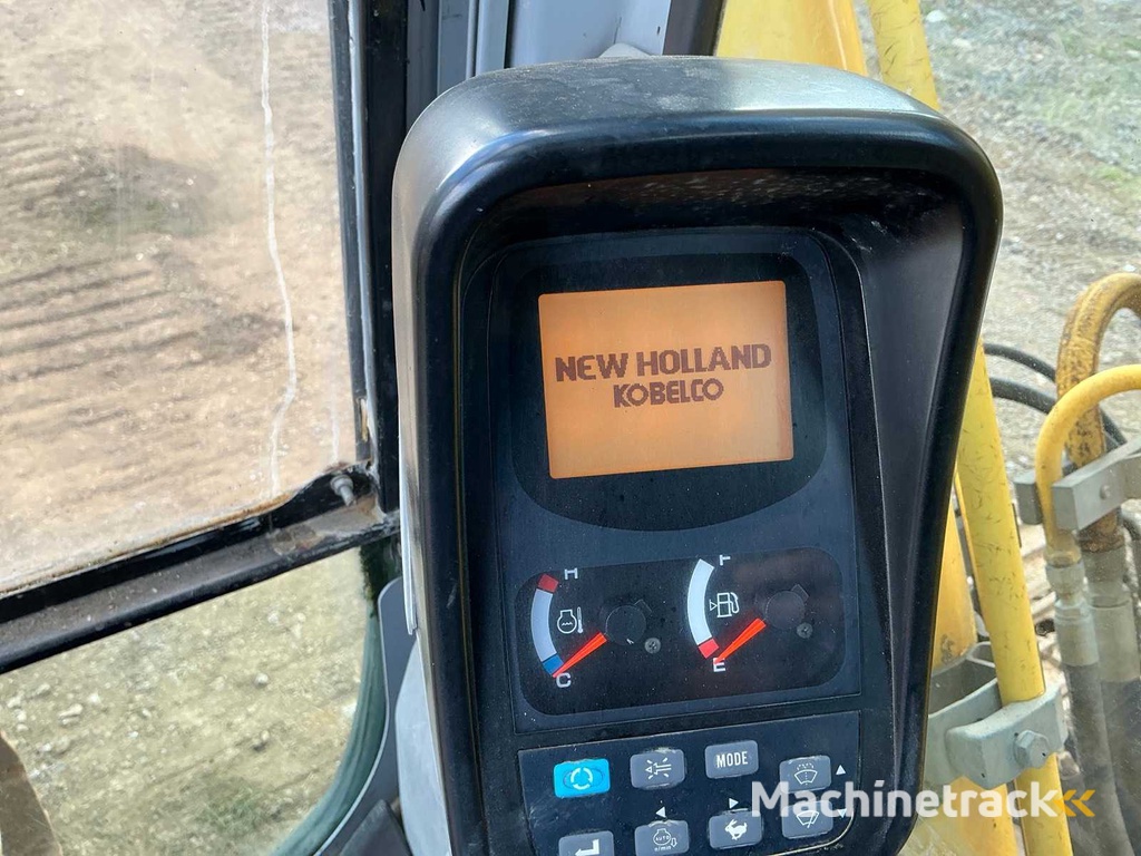NEW HOLLAND KOBELCO - E 215B - Rupsgraafmachine - 2007