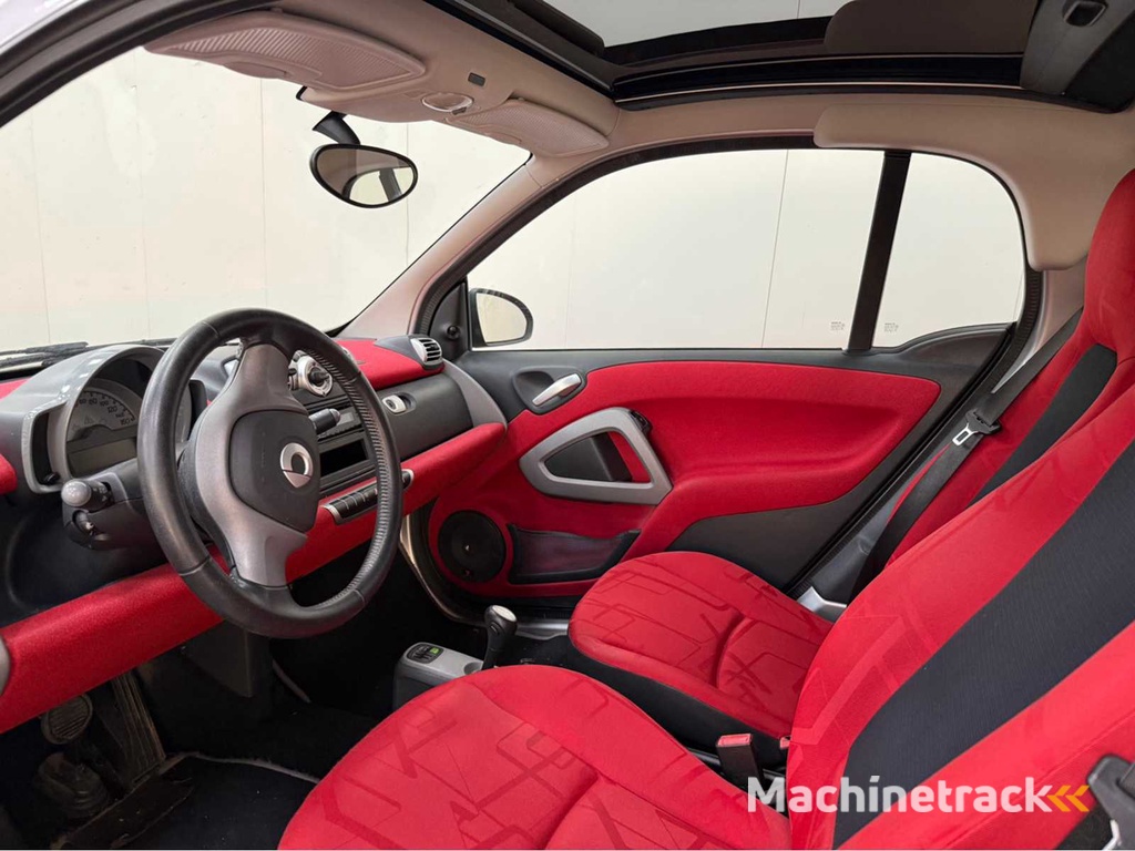 Smart - fortwo coupé - Personenauto - 2009 - camperaansluiting met triangle