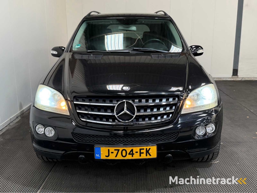 Mercedes-benz - M-klasse - ML 350 - Personenauto - 2005