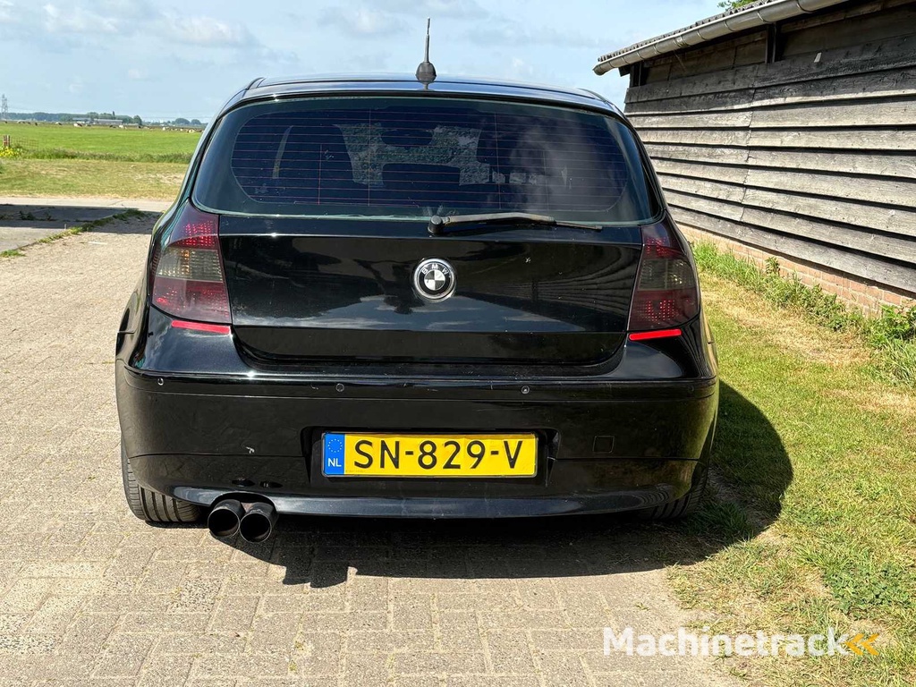 BMW - 1-serie - 116i High Executive - Car - 2005