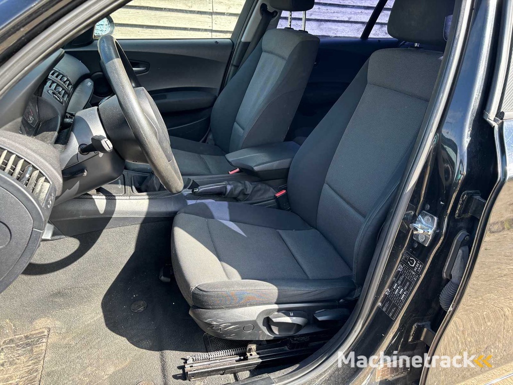 BMW - 1-serie - 116i High Executive - Car - 2005