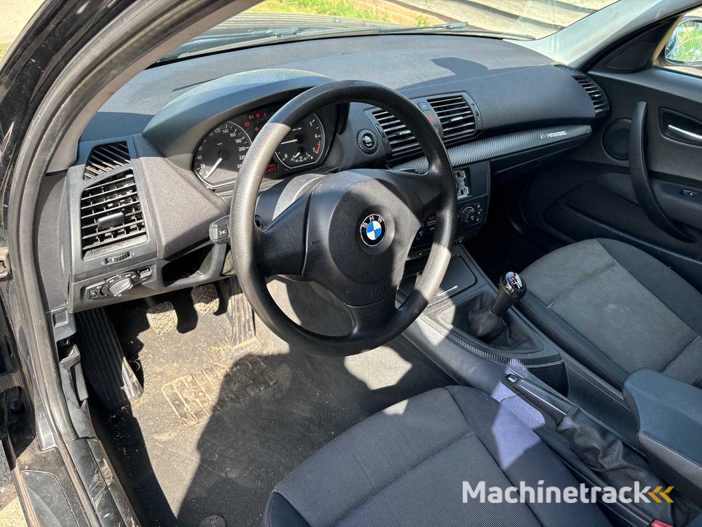 BMW - 1-serie - 116i High Executive - Car - 2005