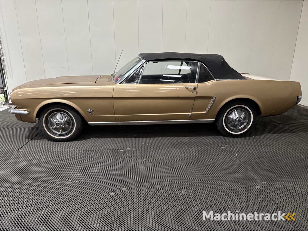 Ford - Mustang - cabriolet - Oldtimer - 1965