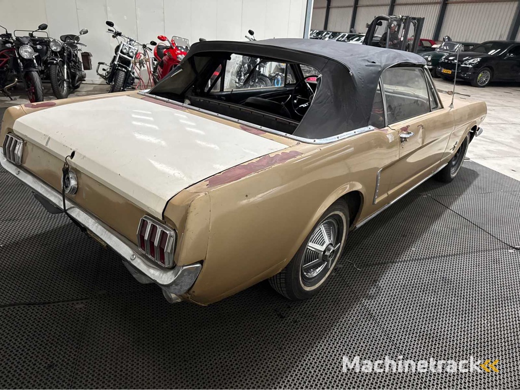 Ford - Mustang - cabriolet - Oldtimer - 1965